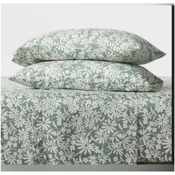 Room Essentials Twin/XL Twin Microfiber Green/white Floral Sheet Set NEW!! - Picture 2 of 8